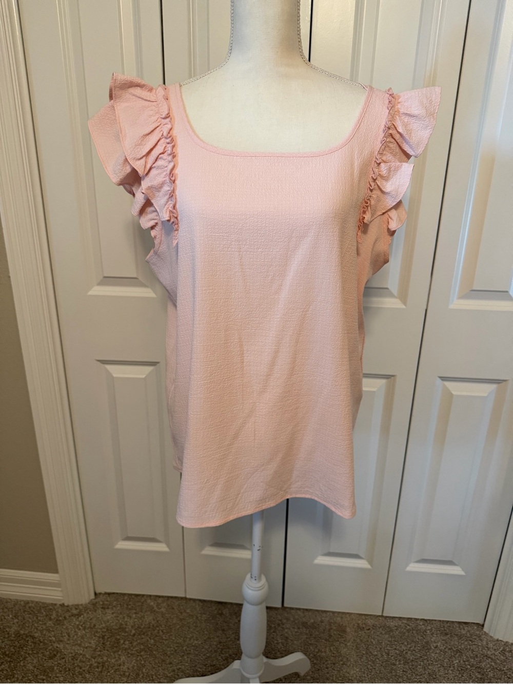 🥳Textured Ruffle Sleeve Bow Back Detail Top Size XL EUC - Picture 5 of 13